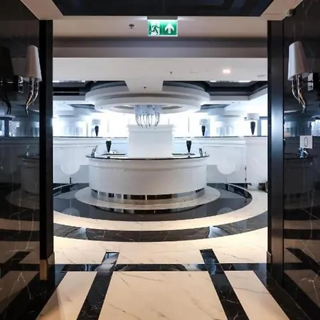 Hanza Tower Family 2bdr With Pool & Sauna & Jacusi Szczecin