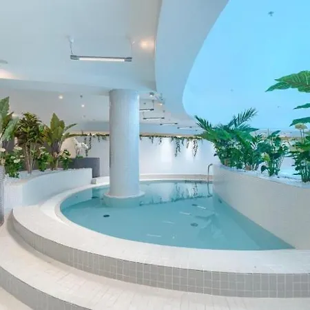 Appartement Hanza Tower Family 2bdr With Pool & Sauna & Jacusi Szczecin